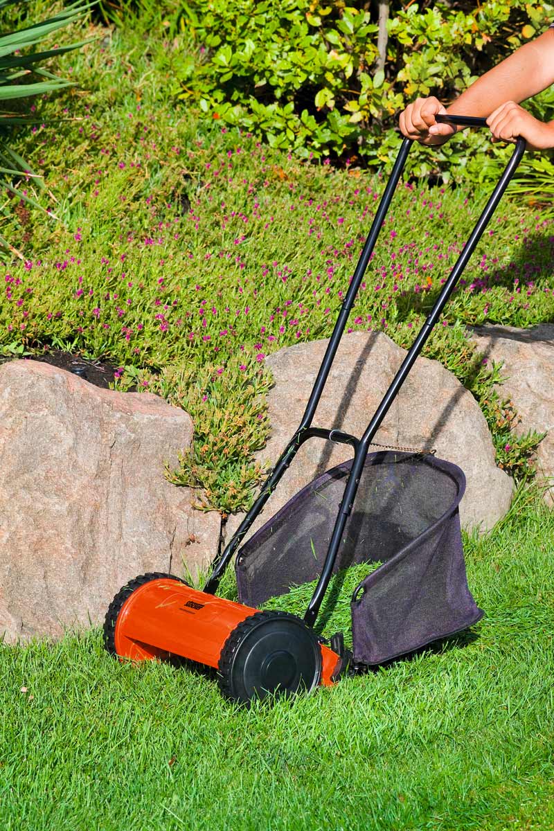 Reel lawn mower - Stocker Garden